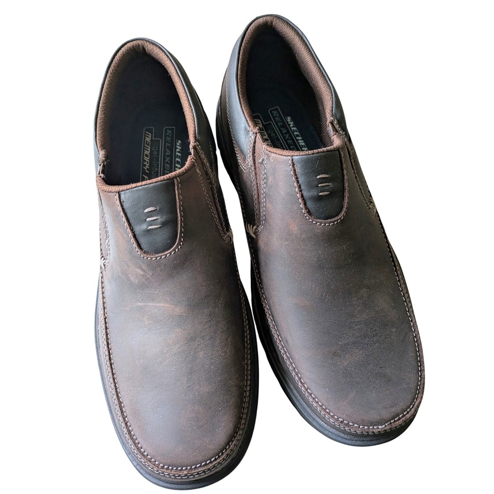 Skechers Leather Loafers Mens 8.5 Relaxed Fit Rugged Gorpcore Utility Comfort